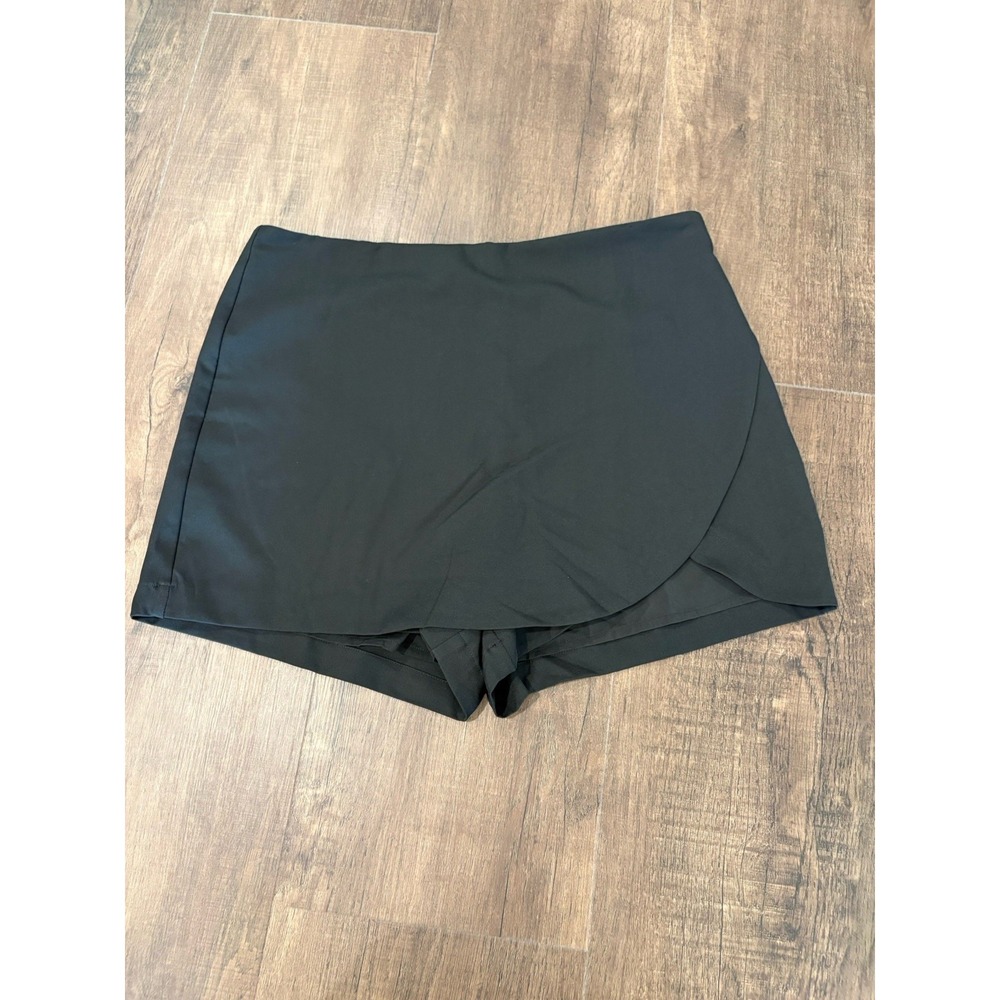 Lulu's Black Wrap-Front Skort